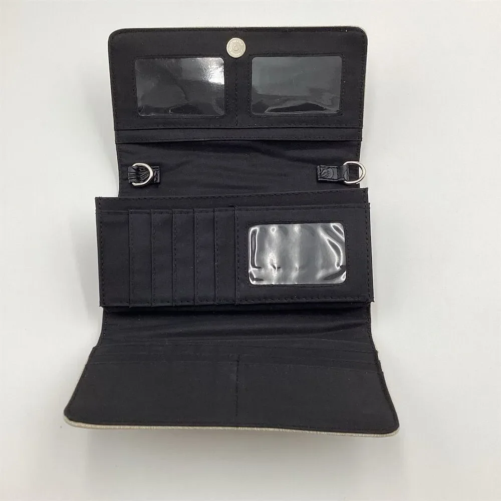 Unbrandred wallet beige